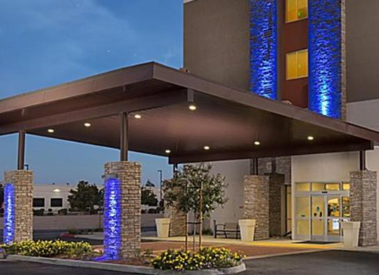 Holiday Inn Express Visalia-Sequoia Gateway Area By Ihg Exterior foto