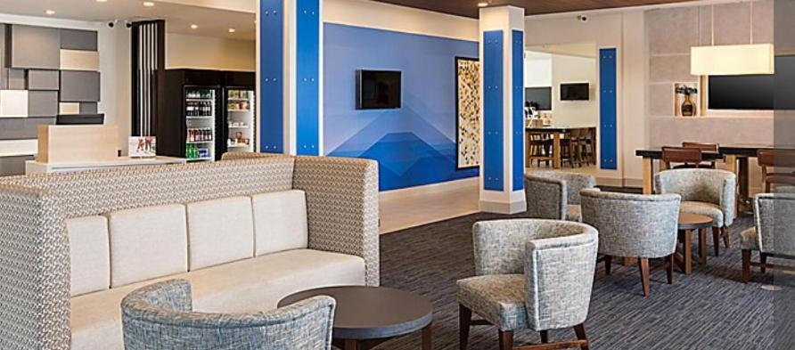 Holiday Inn Express Visalia-Sequoia Gateway Area By Ihg Exterior foto
